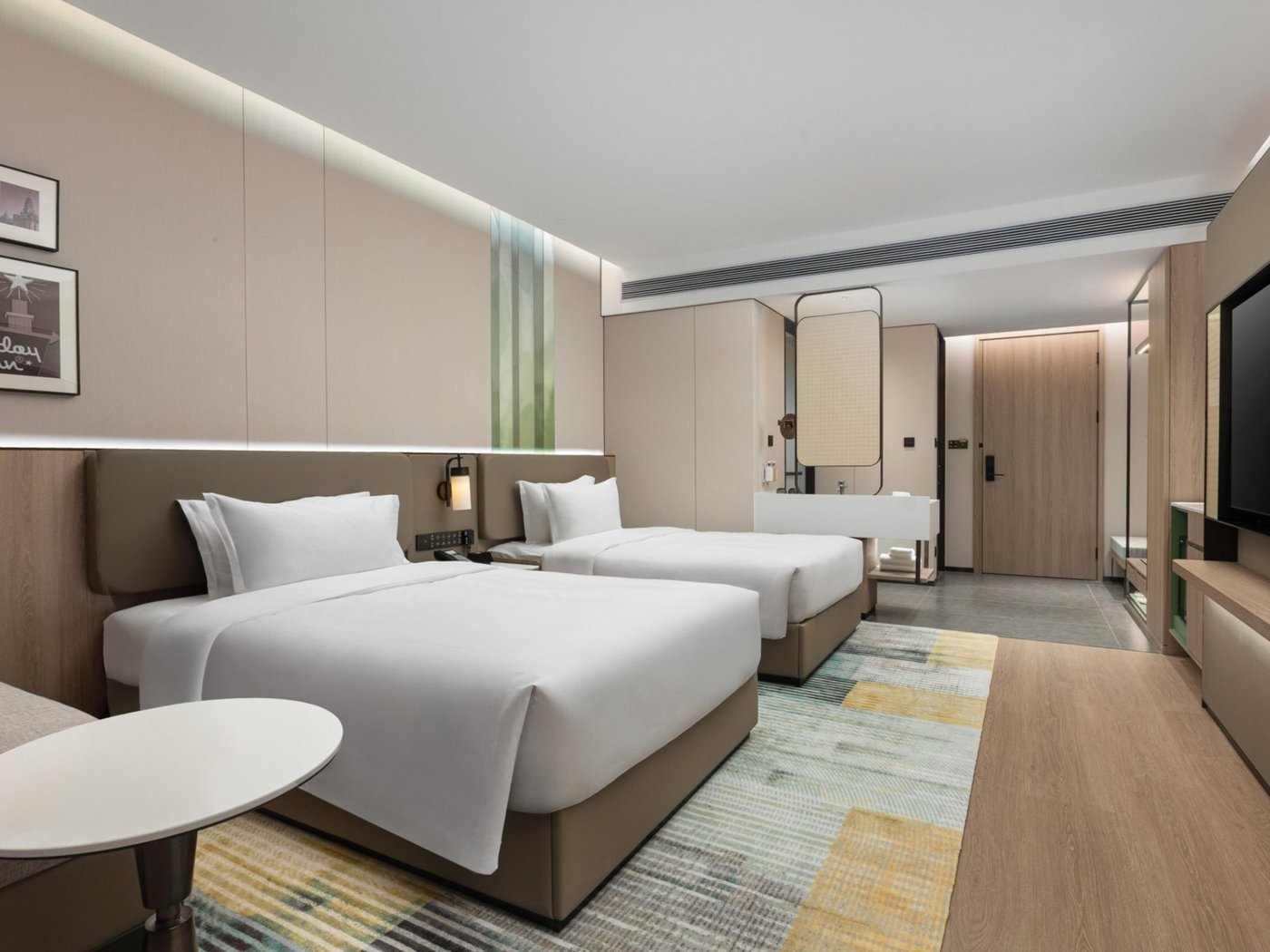 Holiday Inn & Suites Shanghai Changfeng