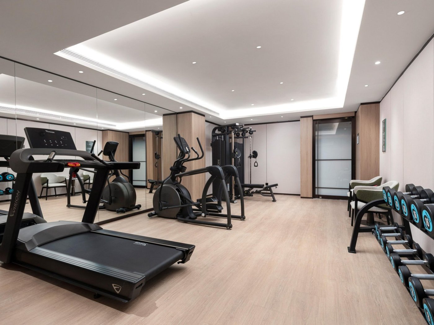 Holiday Inn & Suites Shanghai Changfeng