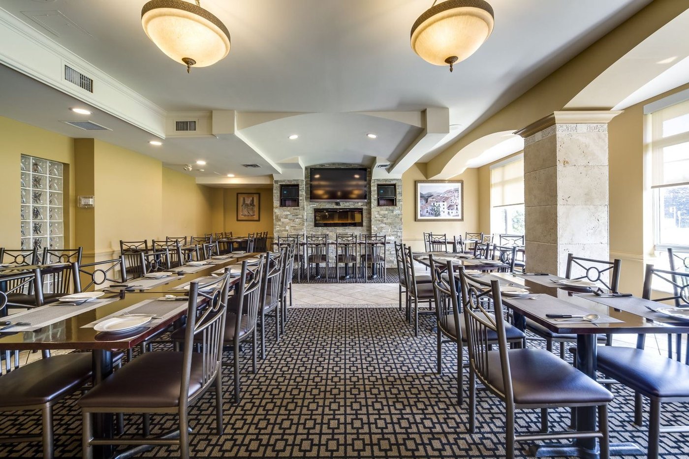 Monte Carlo Inn - Toronto Markham